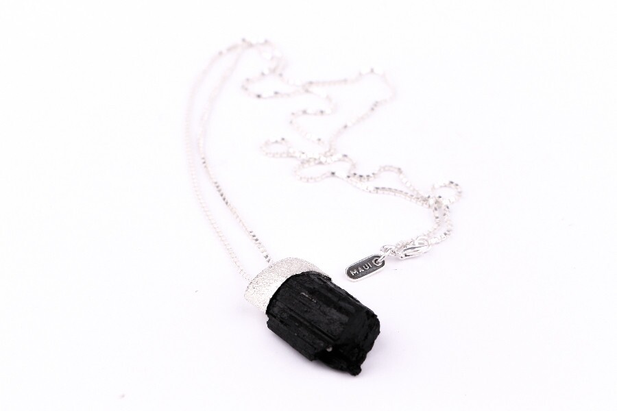 Colar Turmalina Negra